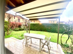 Castenedolo villa patio