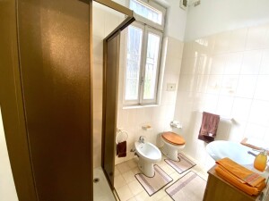 Castenedolo Palazzo_bagno p. terra