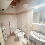 BRESCIA TRILOCALE  bagno padronale