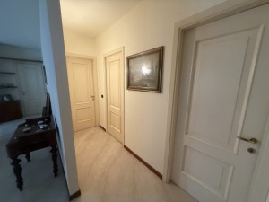 VILLA CASTENEDOLO corridoio 2