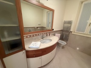 VILLA CASTENEDOLO bagno 3