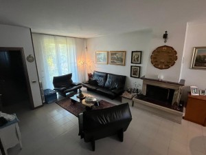 VILLASANTA VILLA